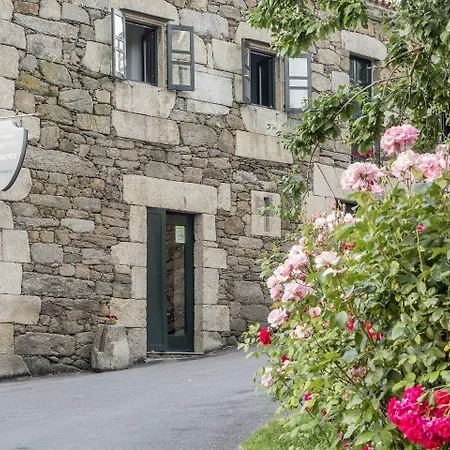 Casa Grande De Cristosende